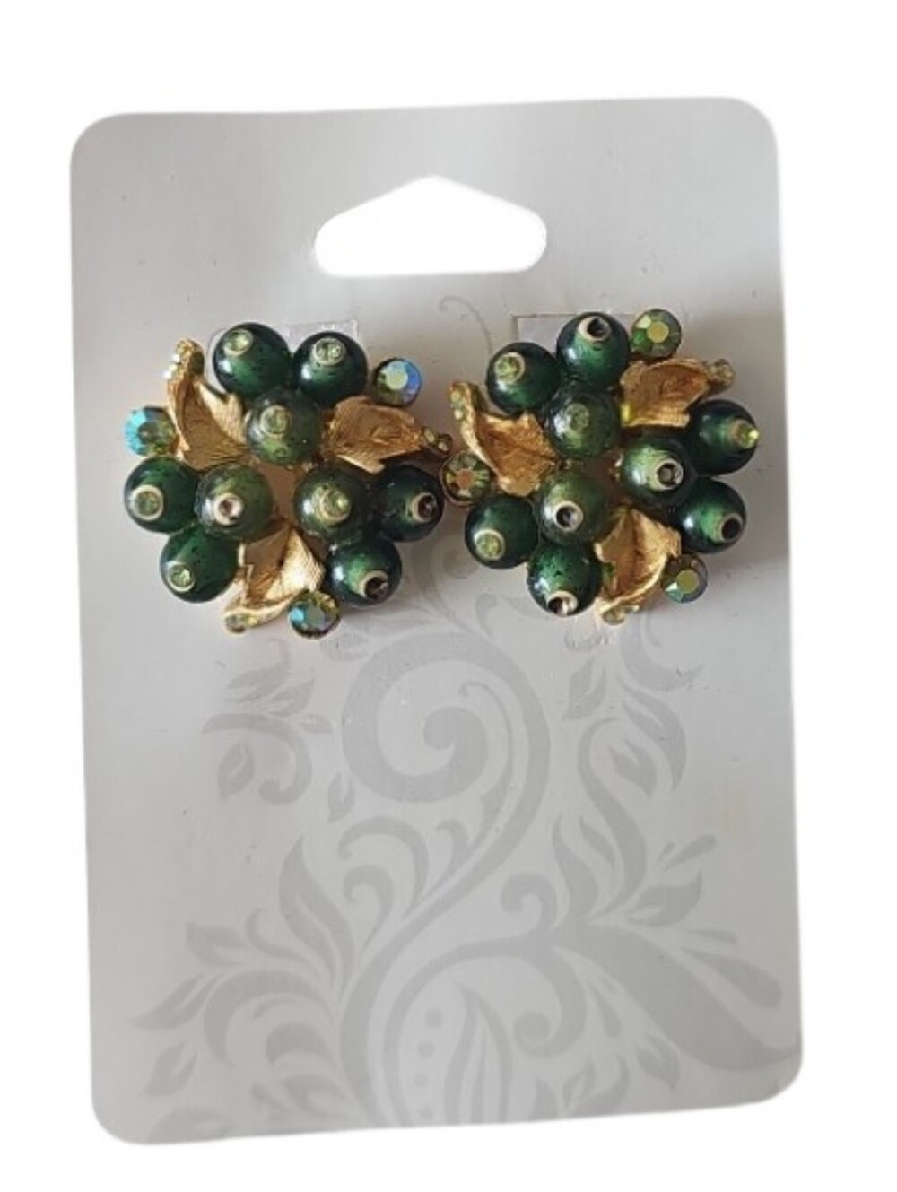 BSK Vintage Clip On Earrings Gold Green Cluster Retro Statement Jewelry